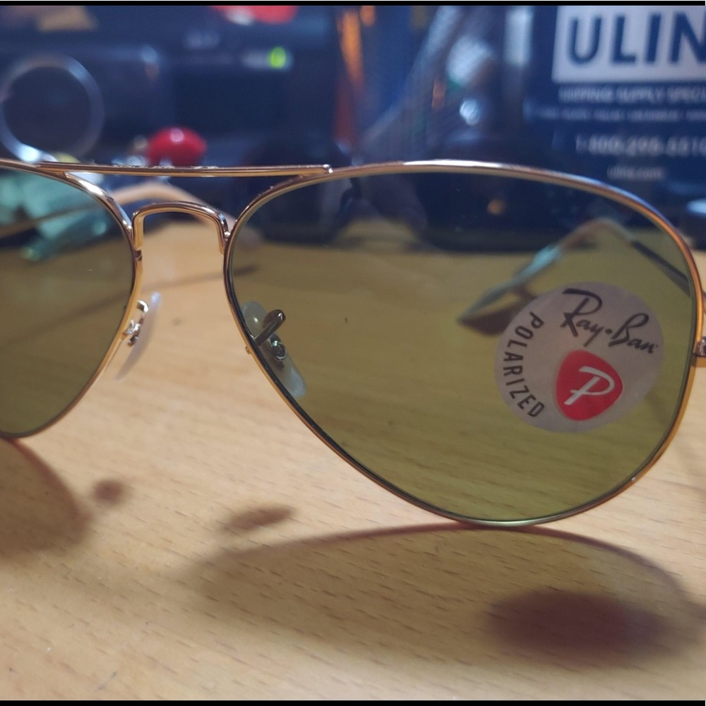 Ray Bans Aviator 👨‍✈️ Brand New with tags 🏷 - Picture 2 of 4